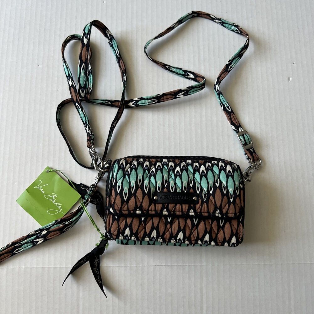Vintage Vera Bradley Sierra Stream Paisley Turn Lock Wallet with Wristlet NWT